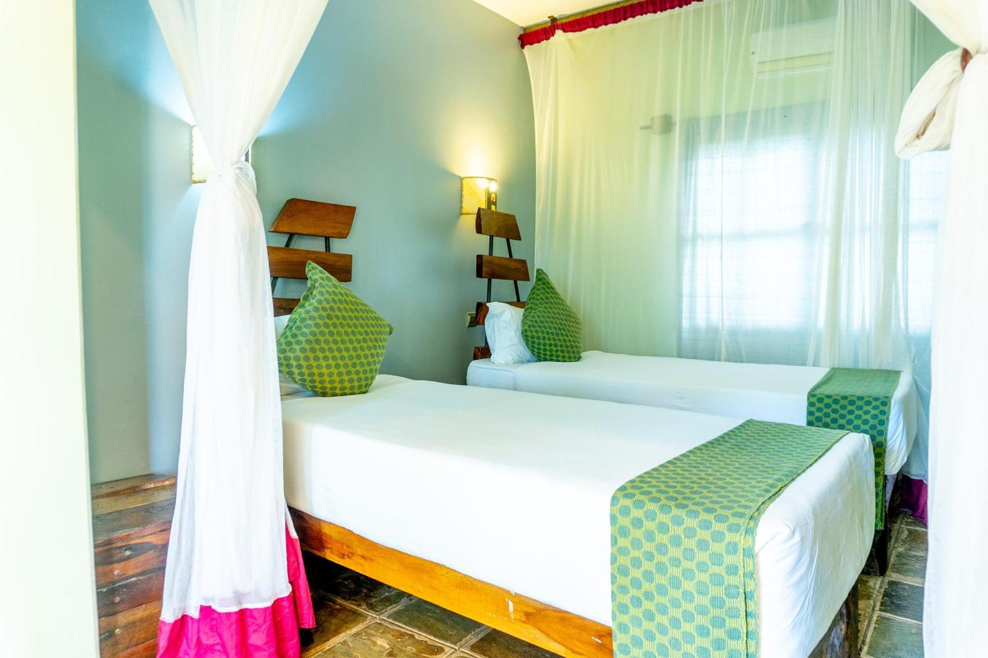 Weru Weru River Lodge 莫希 外观 照片